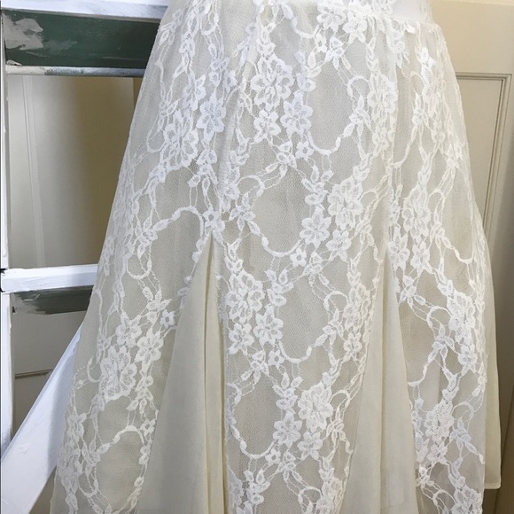 Cream Lace Dress with Deep V Back - Picture 3 of 6